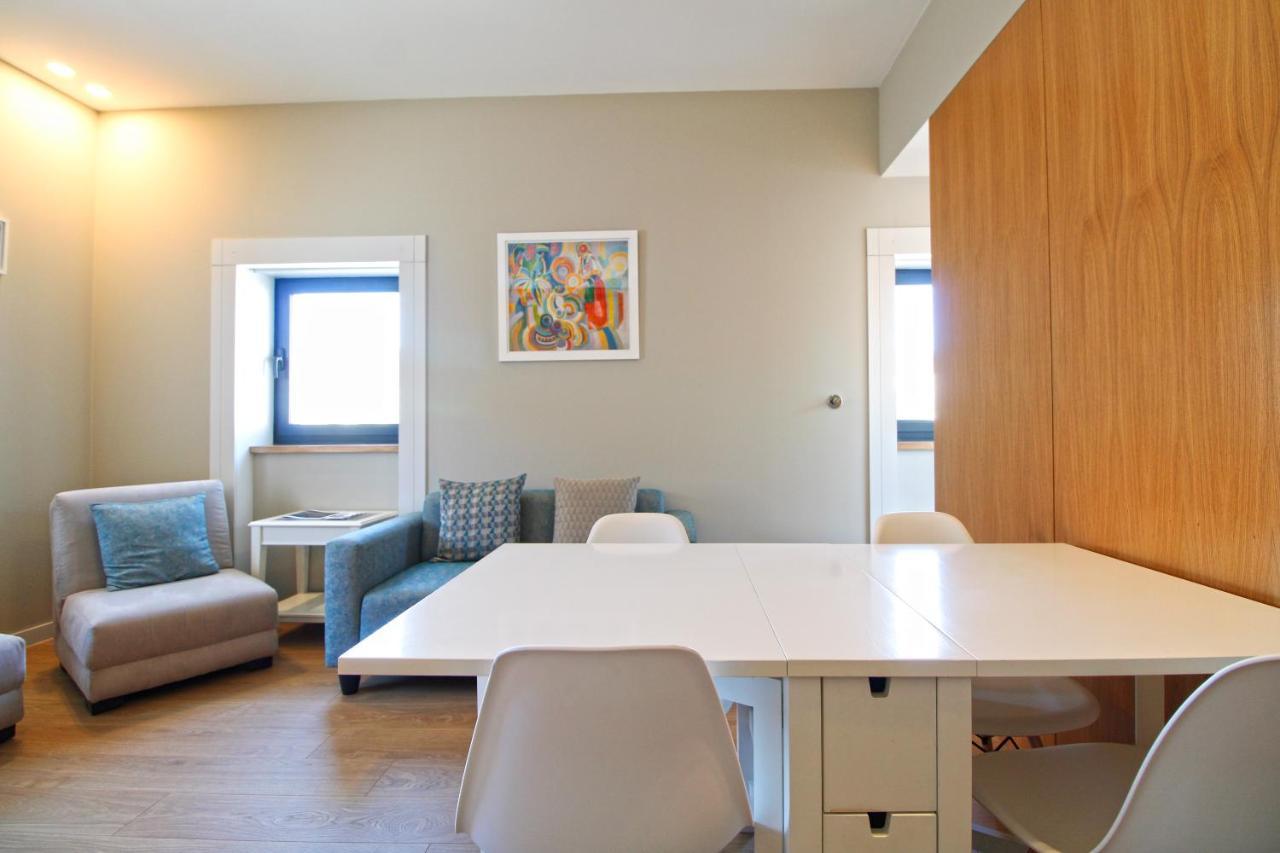 Casa Sao Vicente - Apartment Near City Centre With Private Parking فيانا دو كاستيلو المظهر الخارجي الصورة